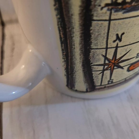 Map Of The Hawaiian Islands: Mug. 1996. Island Heritage. Maui Kauai Oahu Molokai - Picture 12 of 16